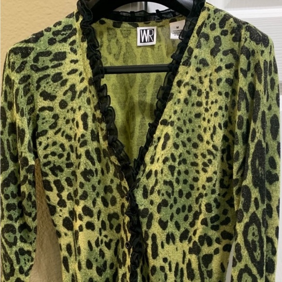 WR women top sweater cardigan button down black trim. leopard print size M - Picture 7 of 9